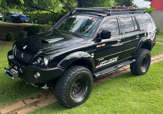 MITSUBISHI PAJERO 2.5 HD 4X4 8V TURBO INTERCOOLER DIESEL 4P MANUAL